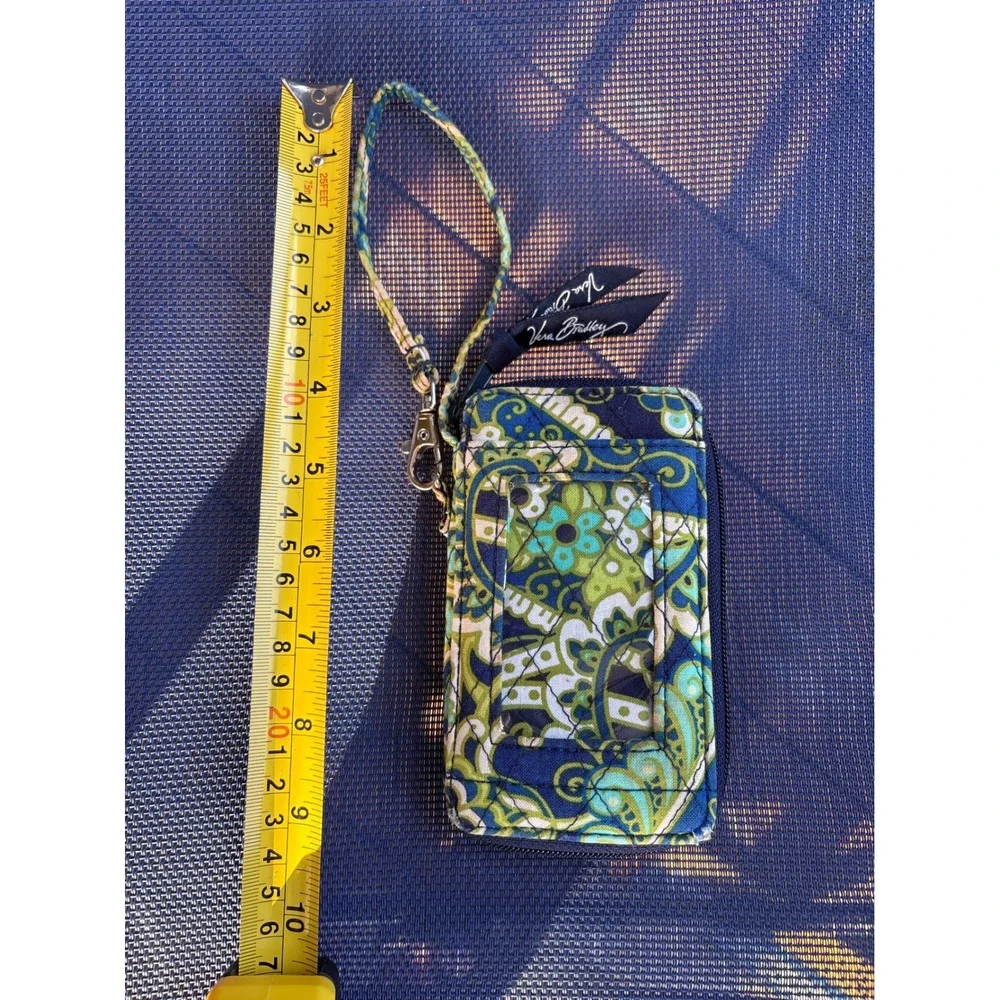 Vera Bradley Quilted Cotton Zip Around Wristlet Wallet Blue Green Paisley Floral
